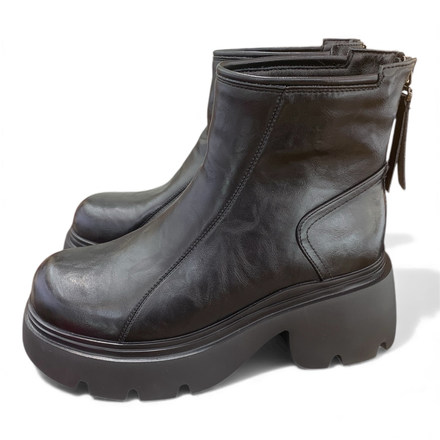 輕身厚底修腳靴