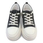 簡約百搭休閒鞋