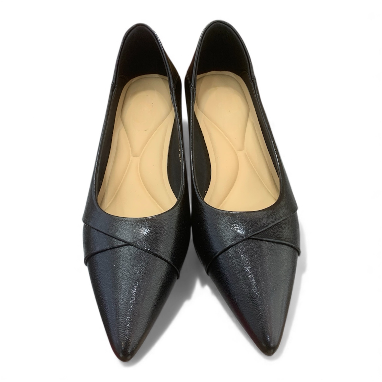 中踭修腳尖頭鞋