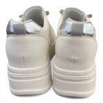 閃邊內增高小白鞋