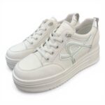 閃邊內增高小白鞋